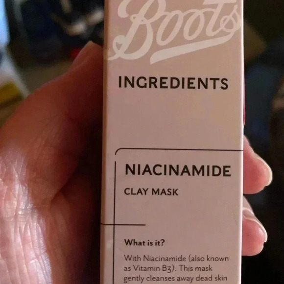 Boots Clay Face Make - Picture 4 of 4